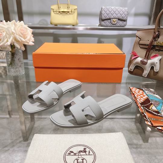 Hermes Slippers Wmns ID:20250529-805